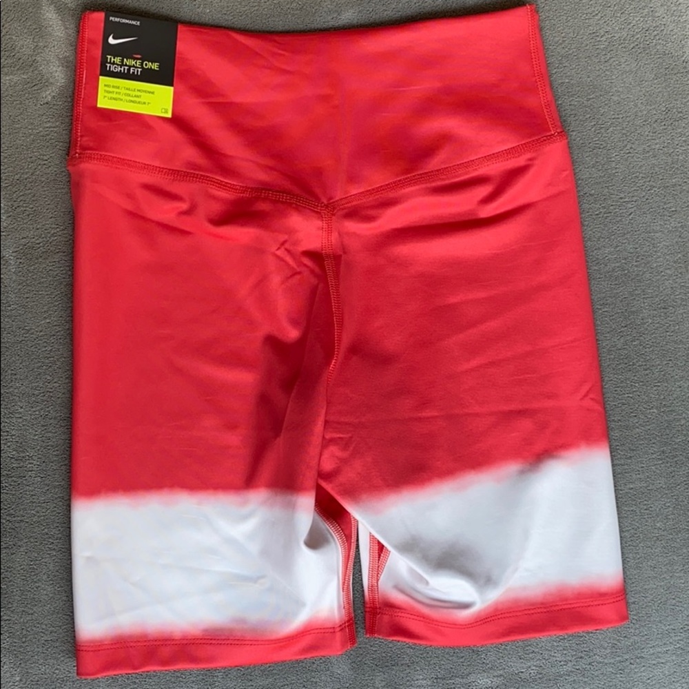 Nike performance tight shorts. Dry-fit technology - Picture 9 of 13